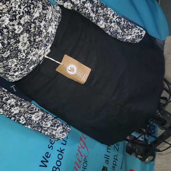 Aiki Keylook Mini Skirt - Picture 6 of 10